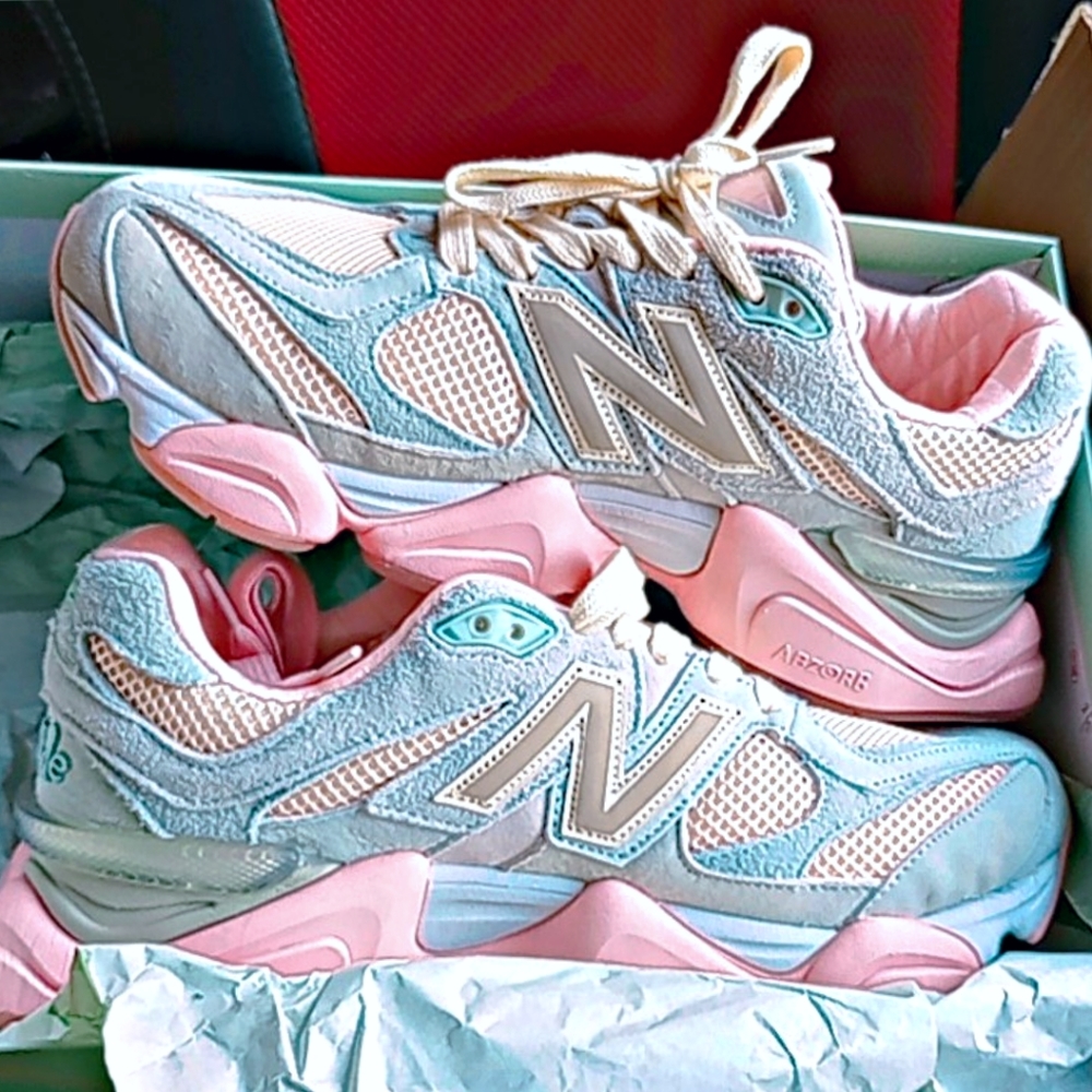New Balance 9060